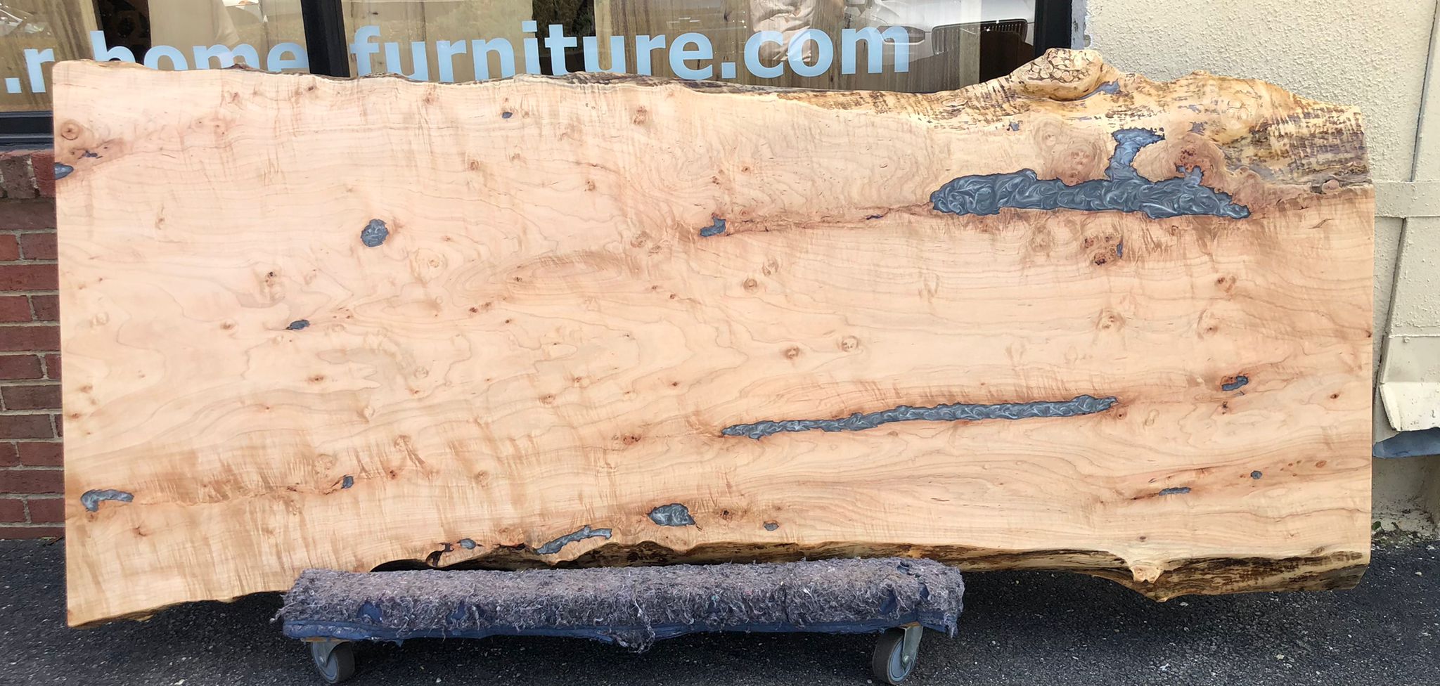 Wholesale slabs – Lively Lumber