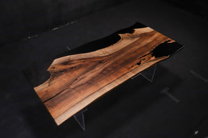 What to look for when buying a live edge table